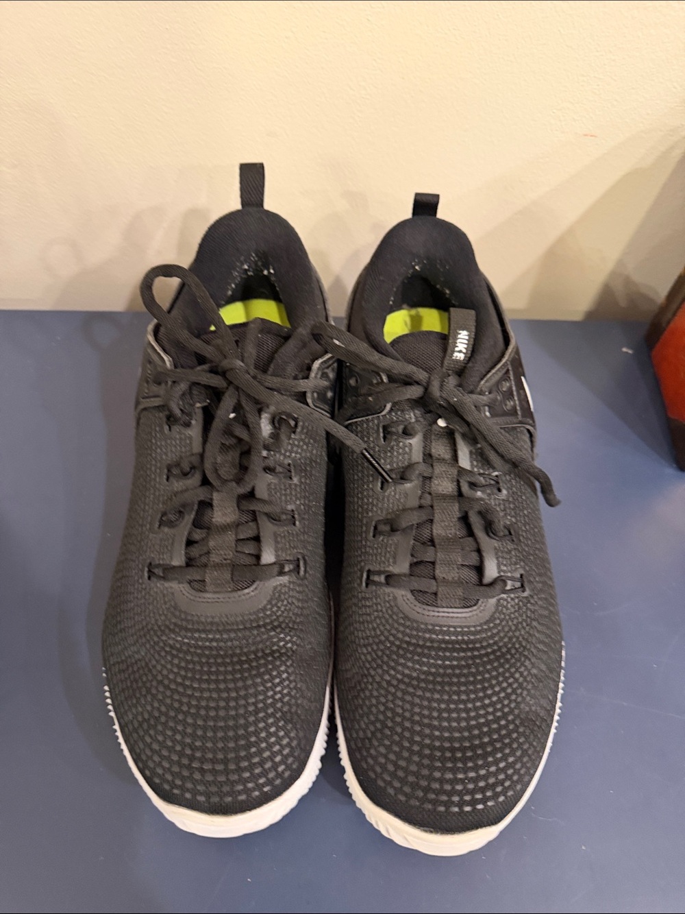 Nike Women's Size 11 Zoom HyperAce 2 Volleyball Athletic Shoes